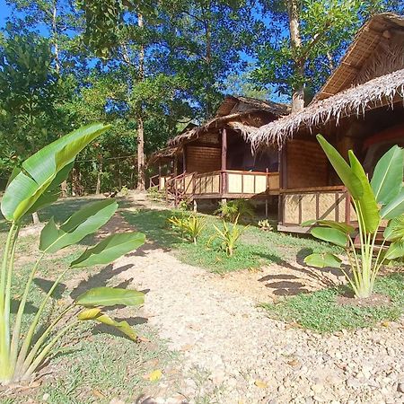 Tony'S Country Glamping With Chalet With Private Wash Room Accommodation El Nido Extérieur photo