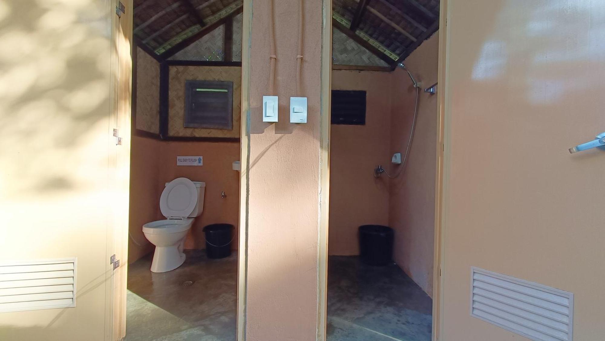 Tony'S Country Glamping With Chalet With Private Wash Room Accommodation El Nido Extérieur photo