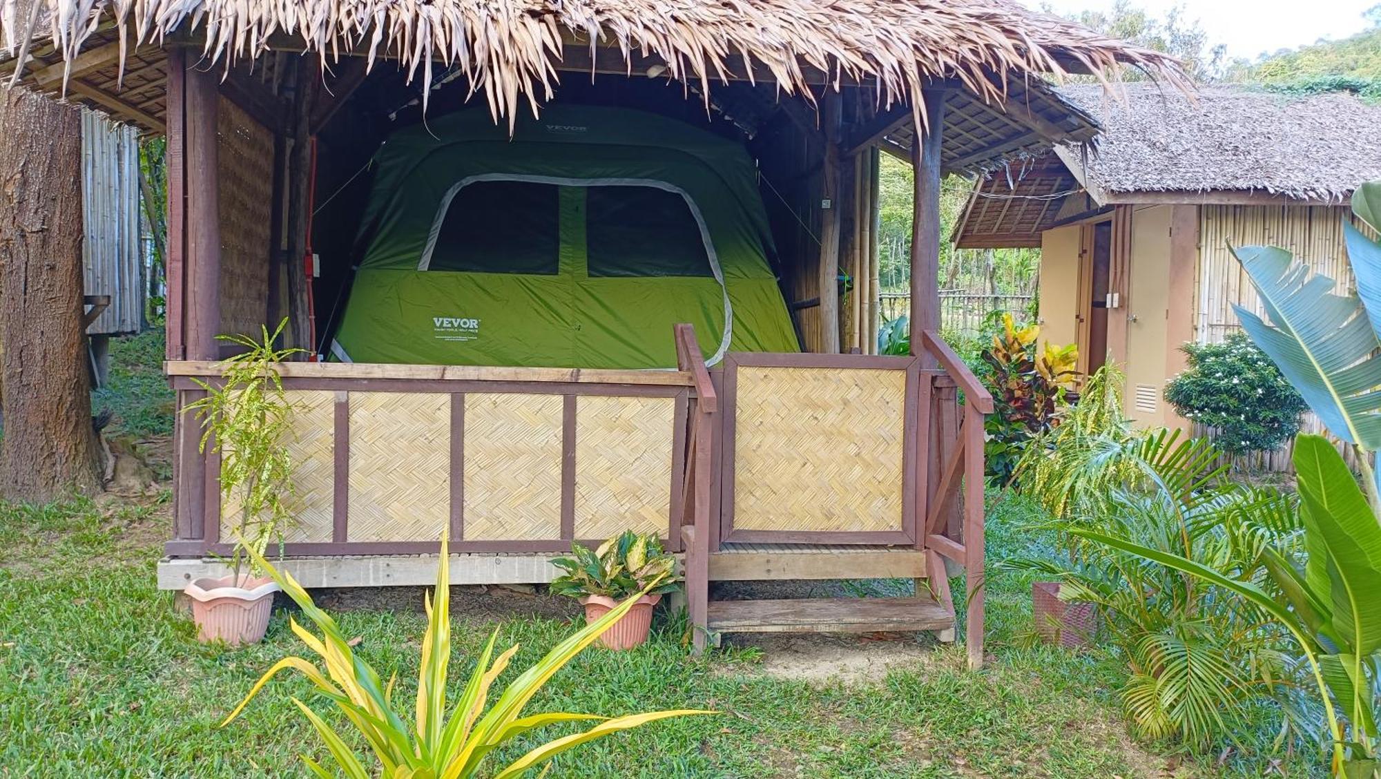 Tony'S Country Glamping With Chalet With Private Wash Room Accommodation El Nido Chambre photo